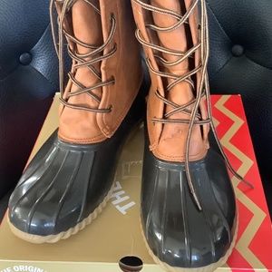 The Original Duck Boot